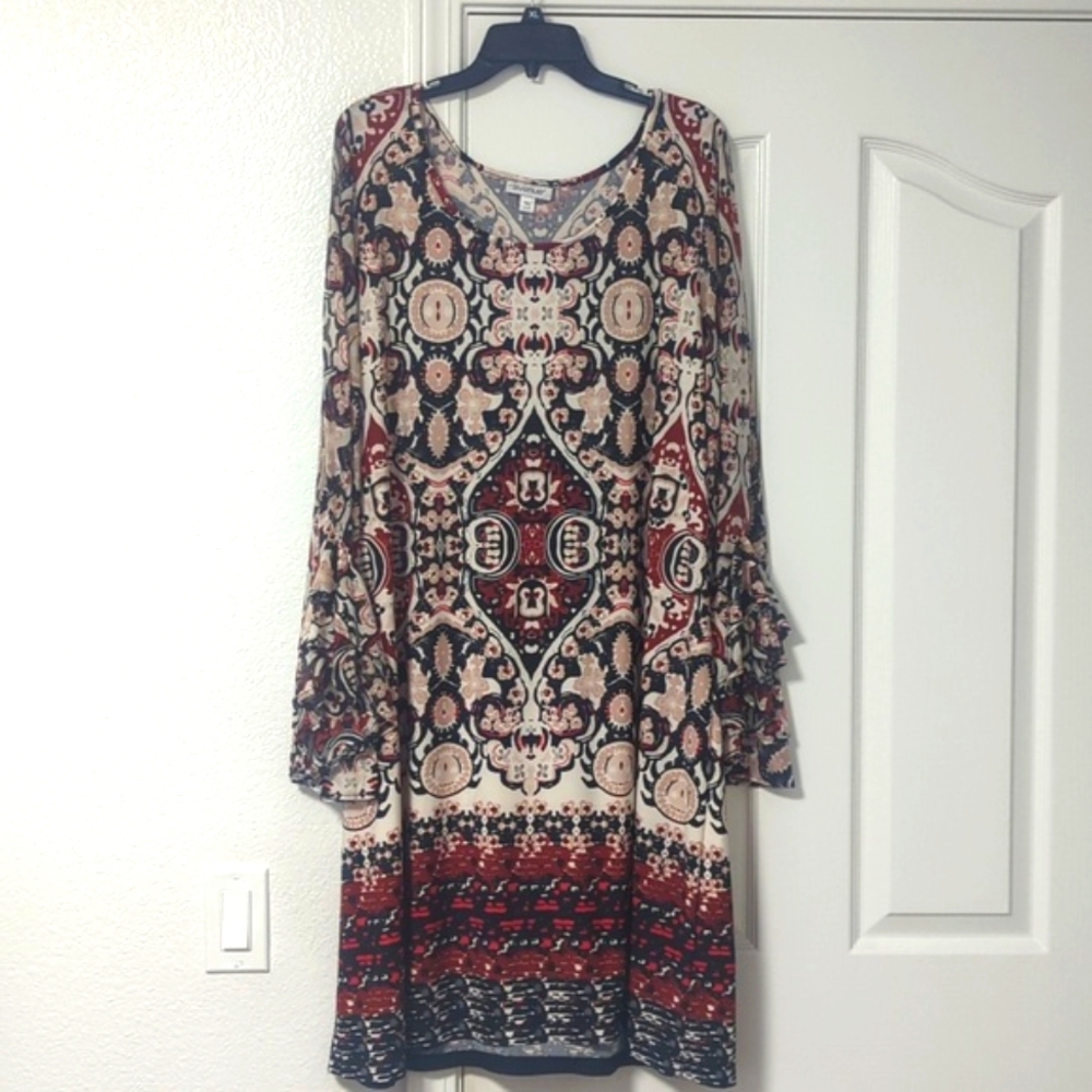 Avenue long sleeve dress